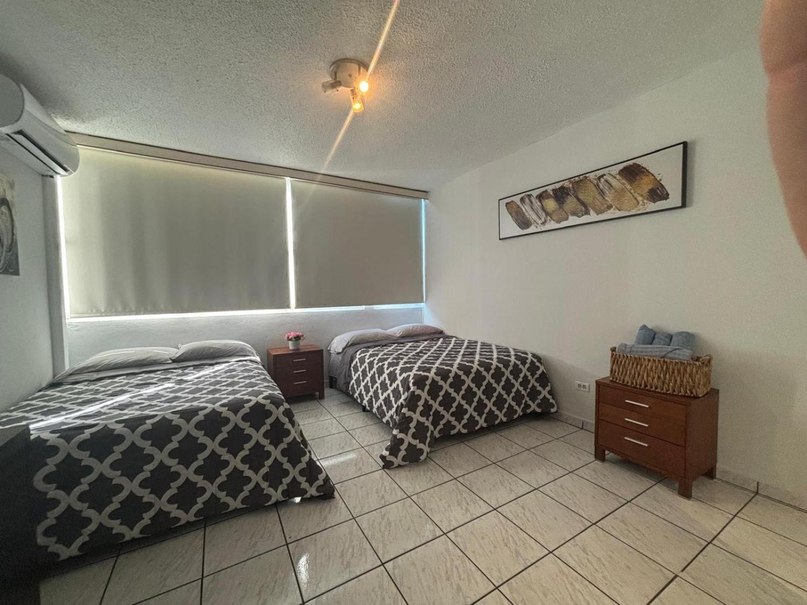 סן חואן Marbella Apartments מראה חיצוני תמונה